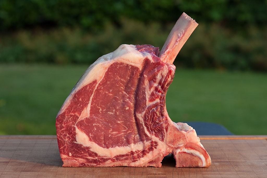 Sous-Vide Dry Aged Bone-In Rib-Eye-Steak vom Beefer | bigBBQ.de